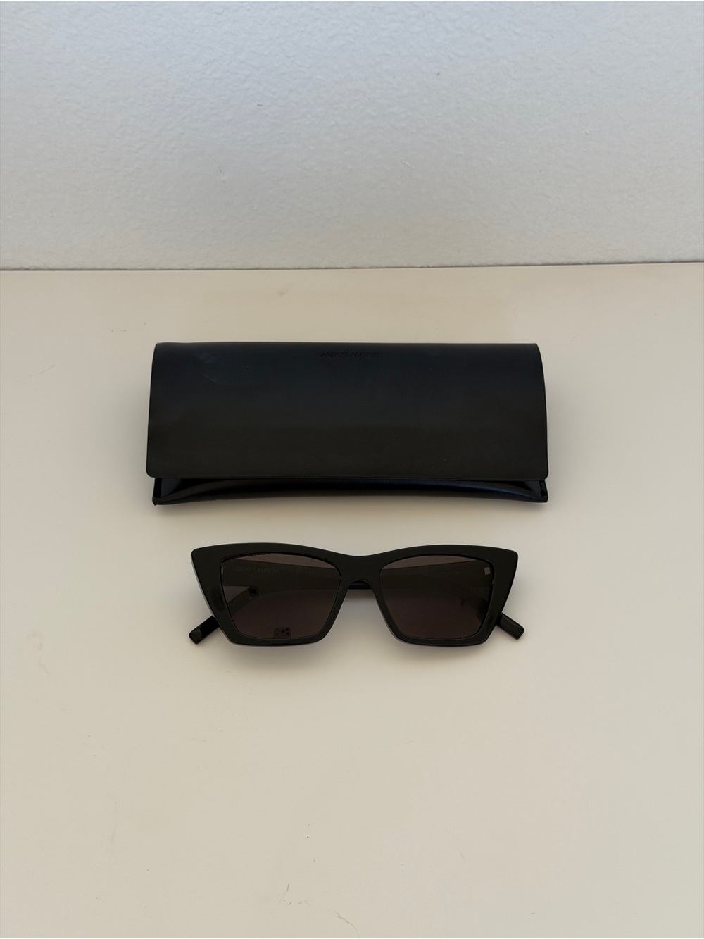 Saint Laurent Acetate Mica Cat Eye Sunglasses SL
276 Black - Picture 4 of 6